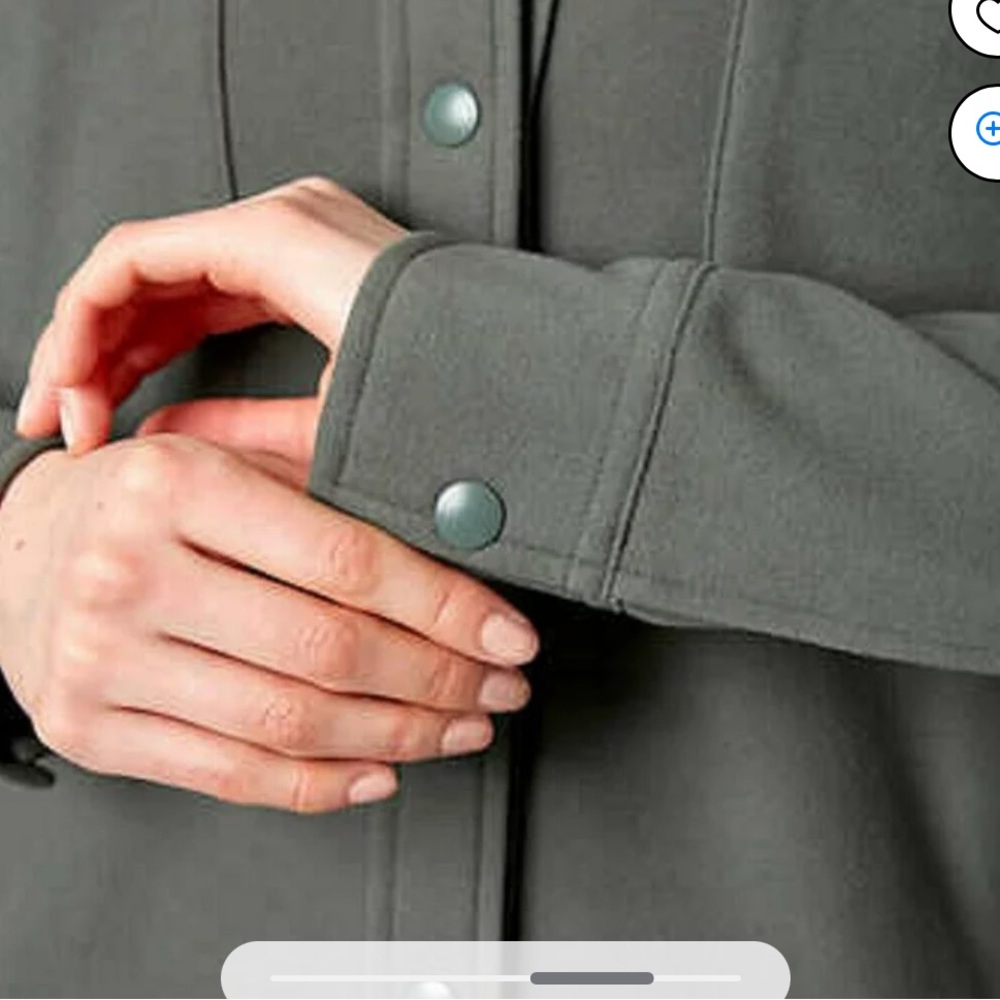 NWT Ladies Cozy Button Up Shirt - Picture 4 of 5